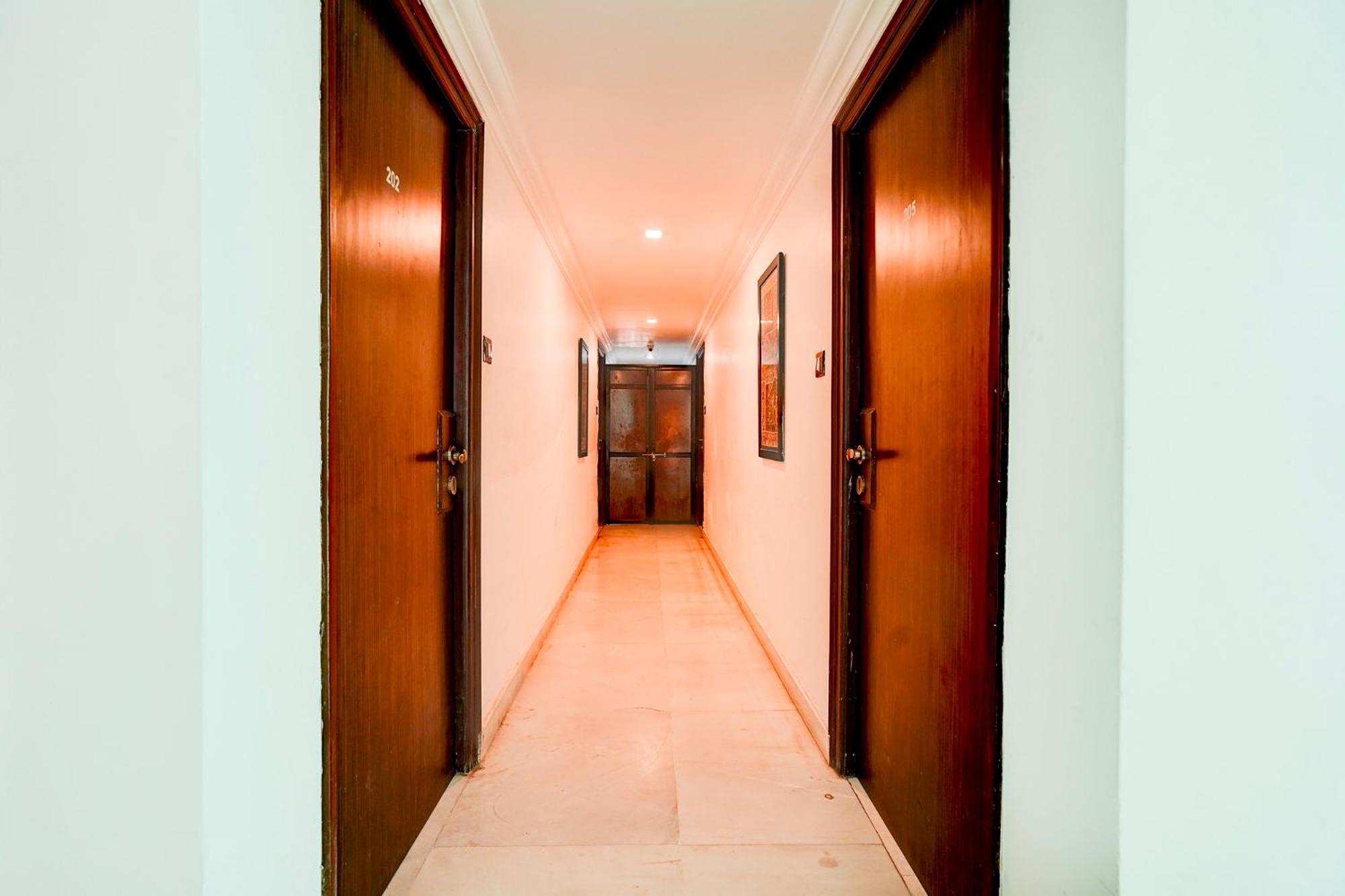 Hotel Mandiram Palace Udaipur Exterior photo
